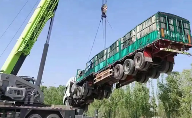 五大连池道路脱困救援案例